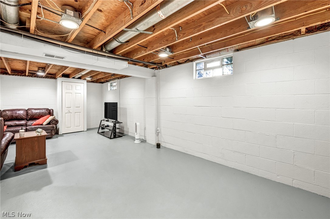 Pine Lakes Sub Ph 2 - Residential