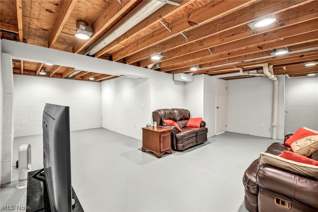 Pine Lakes Sub Ph 2 - Residential