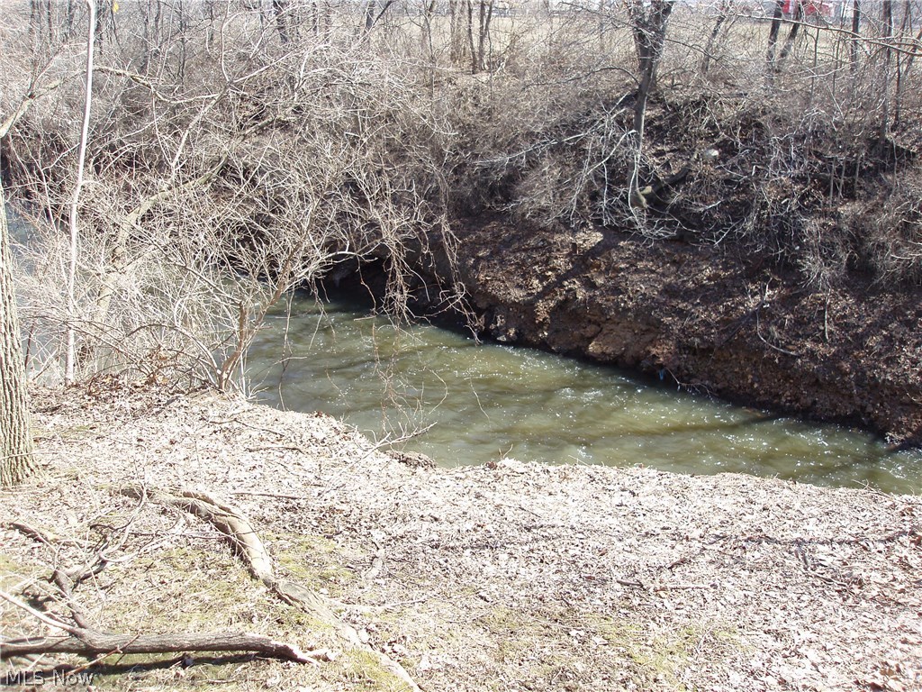 Ledgewater Falls Condo - Residential Lease