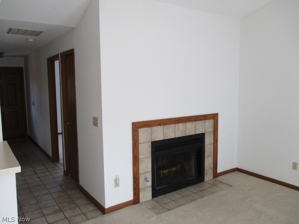 Ledgewater Falls Condo - Residential Lease