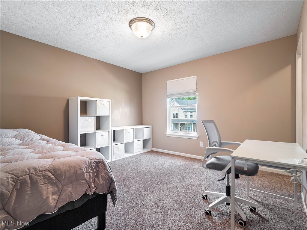 12174 Edgehill Oval, Strongsville, Ohio image 28