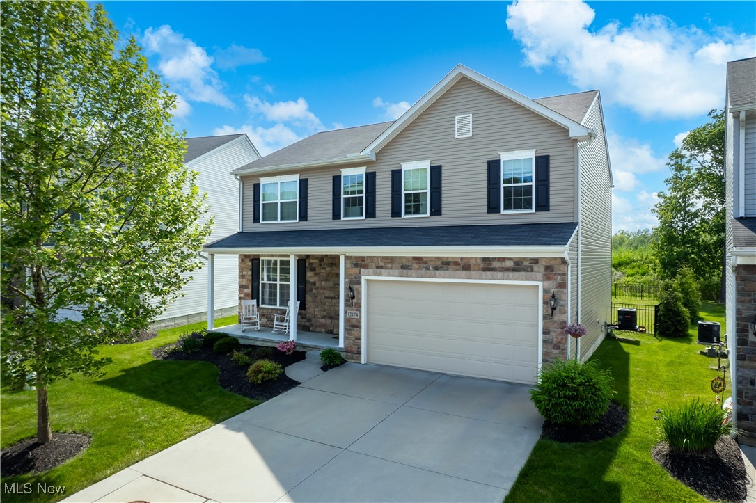 12174 Edgehill Oval, Strongsville, Ohio image 39
