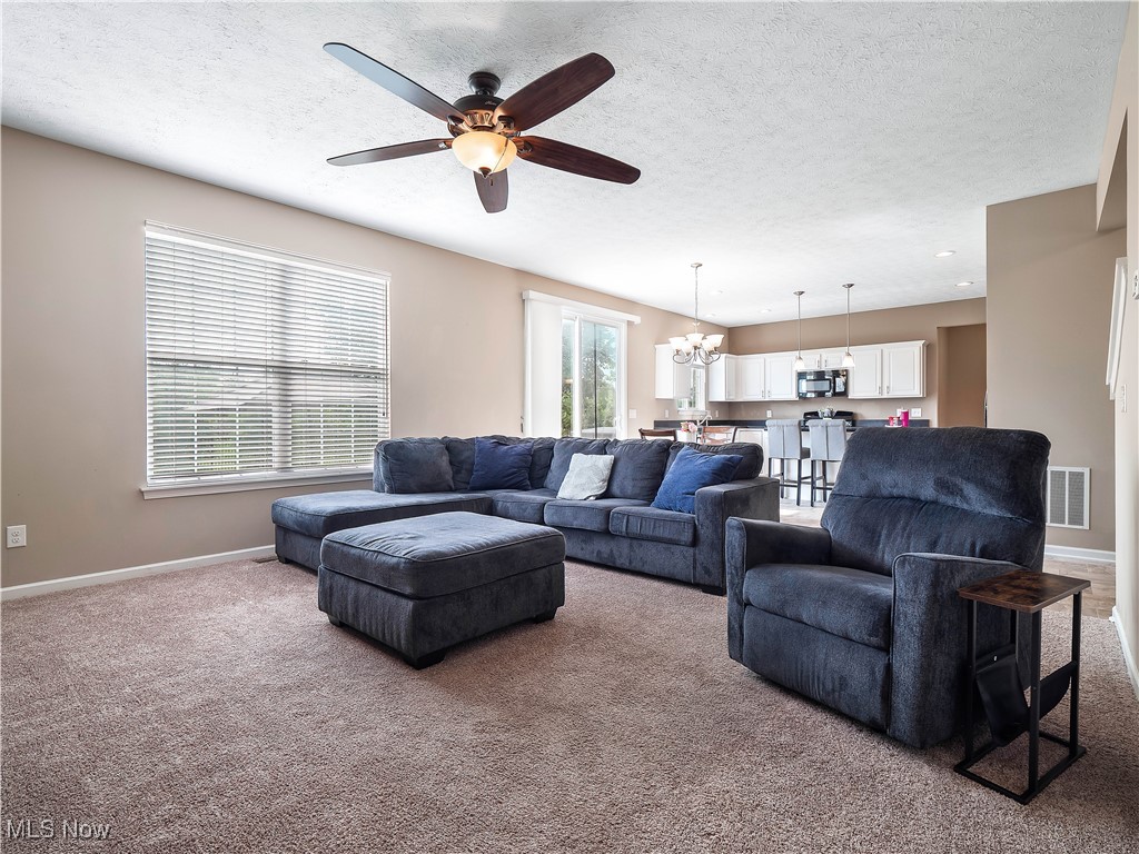12174 Edgehill Oval, Strongsville, Ohio image 6