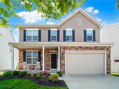 12174 Edgehill Oval, Strongsville, OH 44149 - #: 5127636