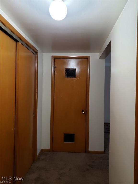 Woodview Manor - Residential