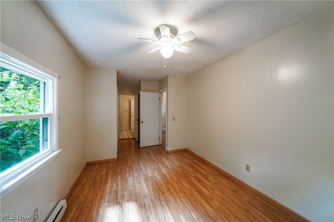 Willowdale Lake - Residential