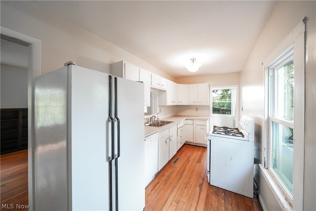 Willowdale Lake - Residential