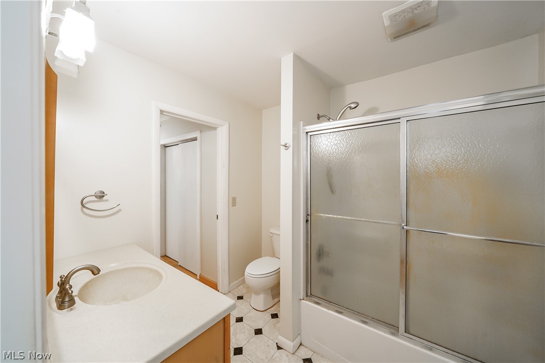 Willowdale Lake - Residential