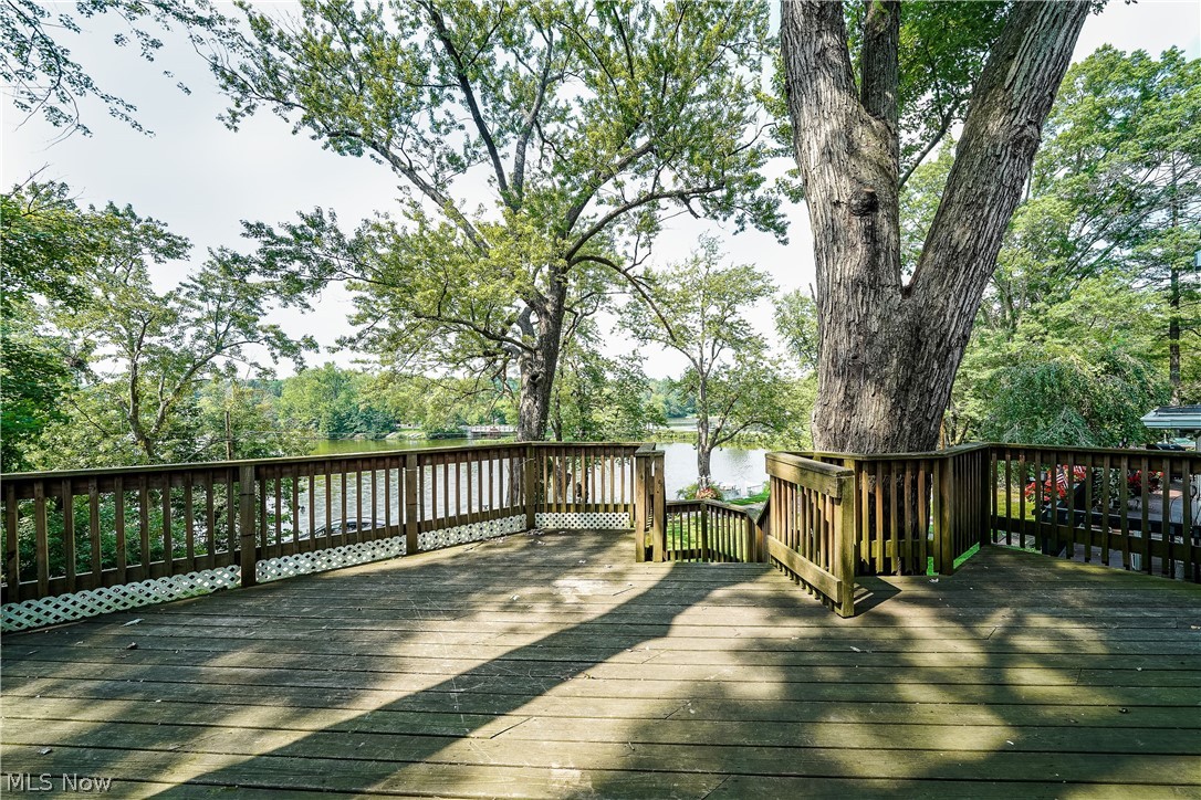 Willowdale Lake - Residential