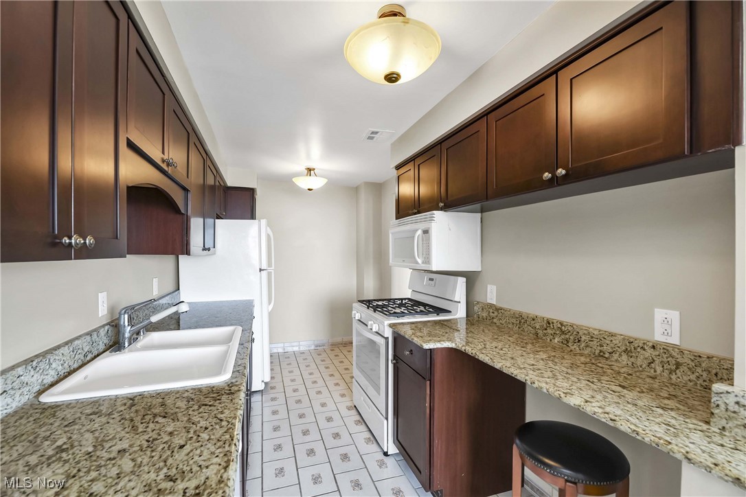 The Carlyle - Residential Lease