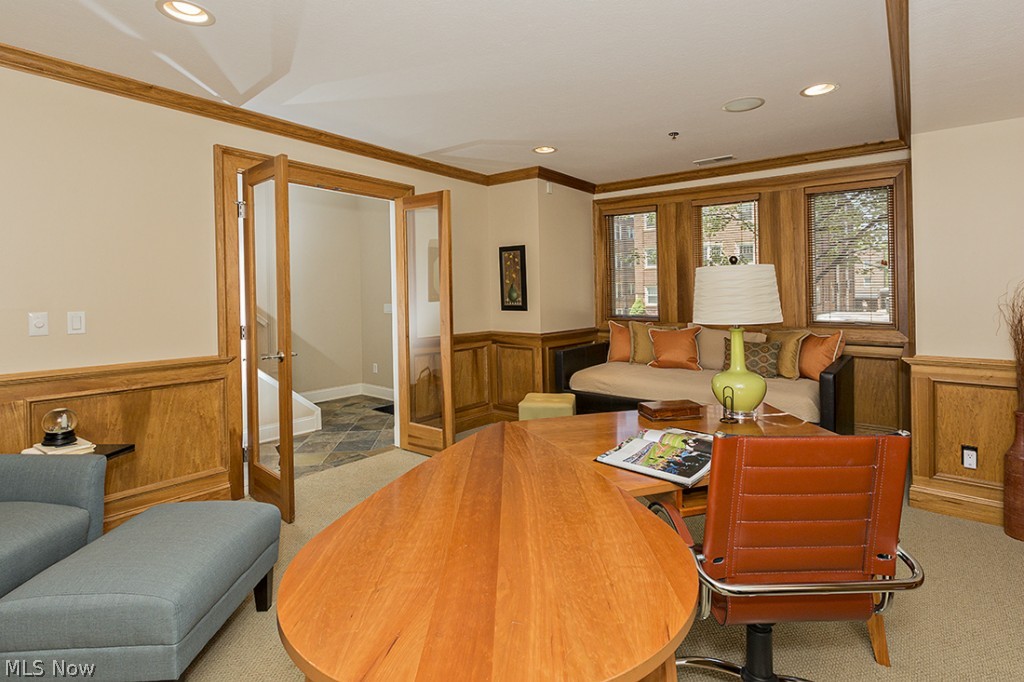 Cedarmount Condo Ph 03 - Residential