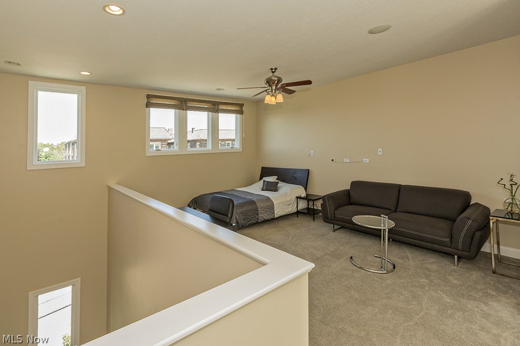 Cedarmount Condo Ph 03 - Residential