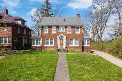 4424 Martin Luther King Jr Boulevard, Garfield Heights, OH 44105 - MLS#: 5116307