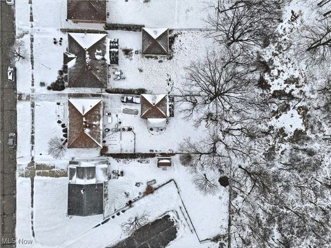 Tiny photo for 5905 Regency Drive, Parma, OH 44129 (MLS # 5179068)