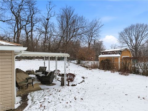 Tiny photo for 5905 Regency Drive, Parma, OH 44129 (MLS # 5179068)