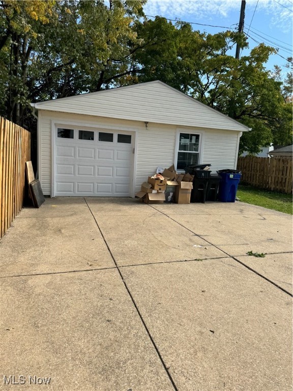 Lee-Miles - Residential