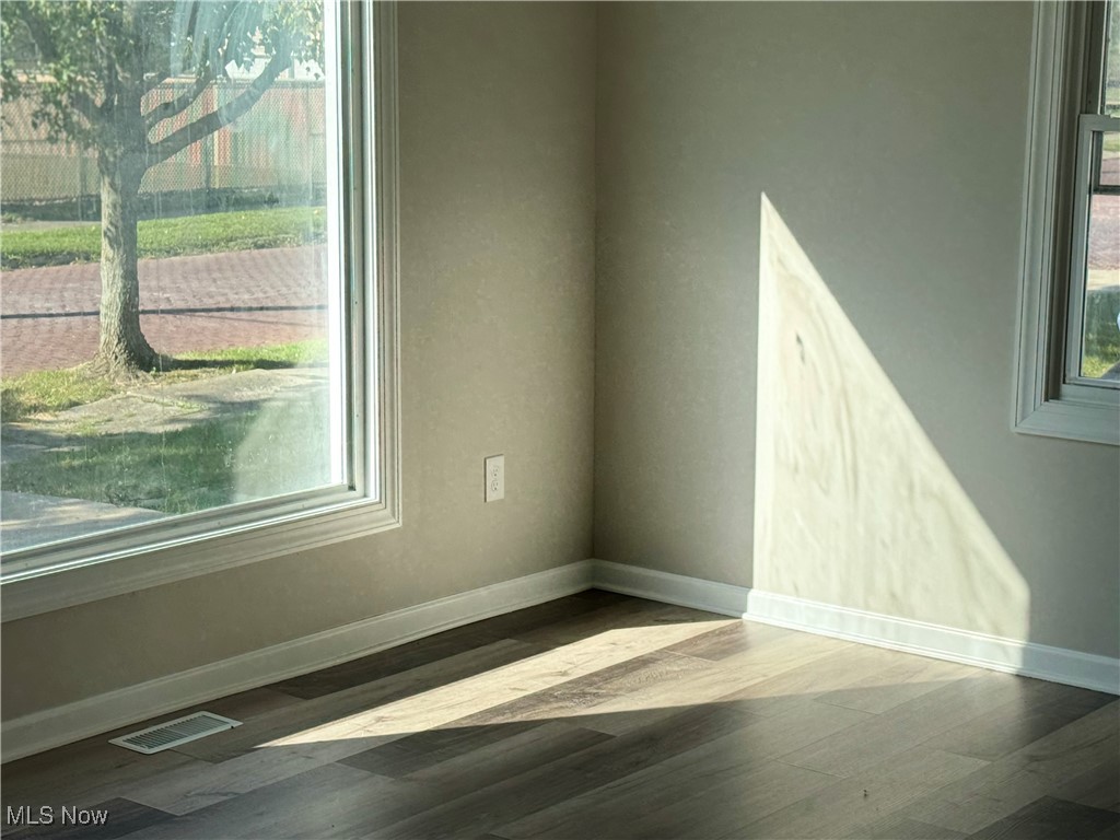 Lee-Miles - Residential