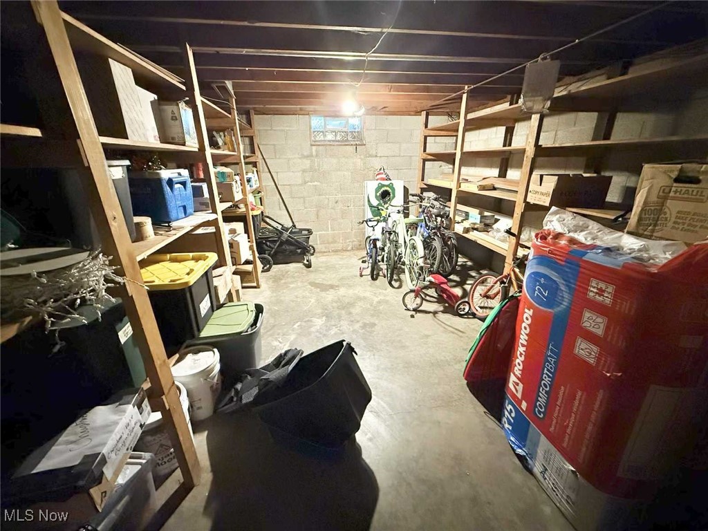 Eastlake Mdws Allotment - Residential