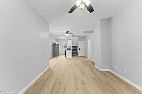 Tiny photo for 1535 Lakewood Avenue, Lakewood, OH 44107 (MLS # 5187210)