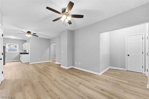 Tiny photo for 1535 Lakewood Avenue, Lakewood, OH 44107 (MLS # 5187210)