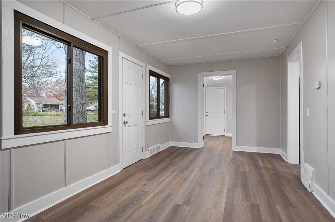 Kiwanis Lake - Residential