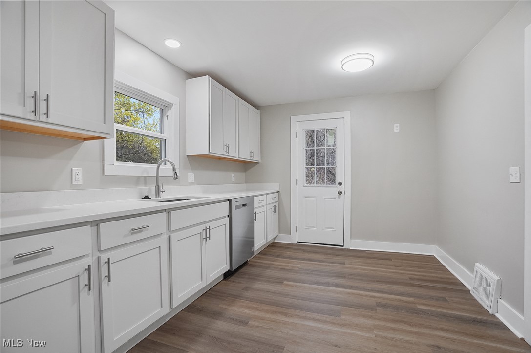 Kiwanis Lake - Residential