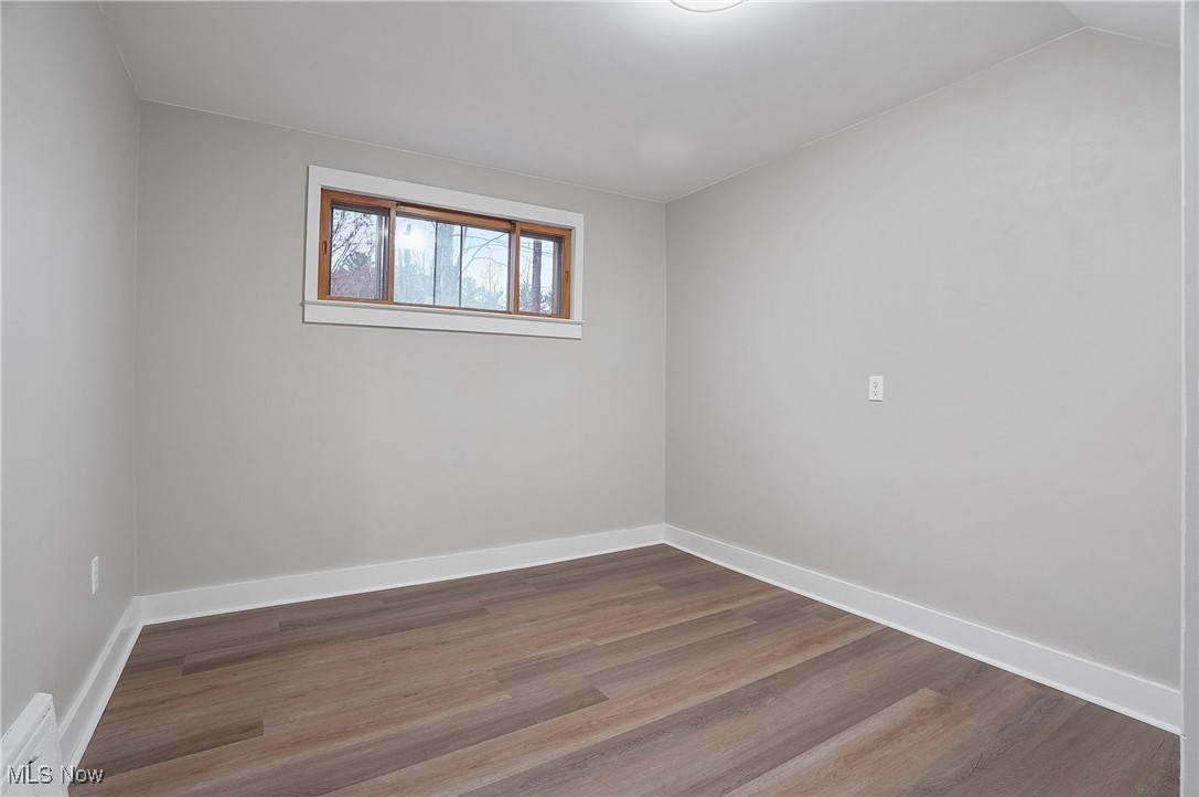 Kiwanis Lake - Residential