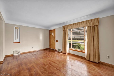 Tiny photo for 13107 Woodward Boulevard, Garfield Heights, OH 44125 (MLS # 5239615)