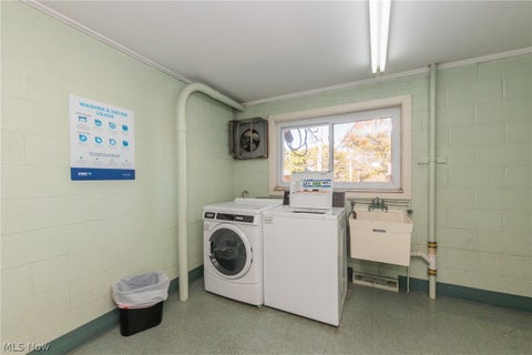 Tiny photo for 1384 Golden Gate Boulevard #D206, Mayfield Heights, OH 44124 (MLS # 5254385)