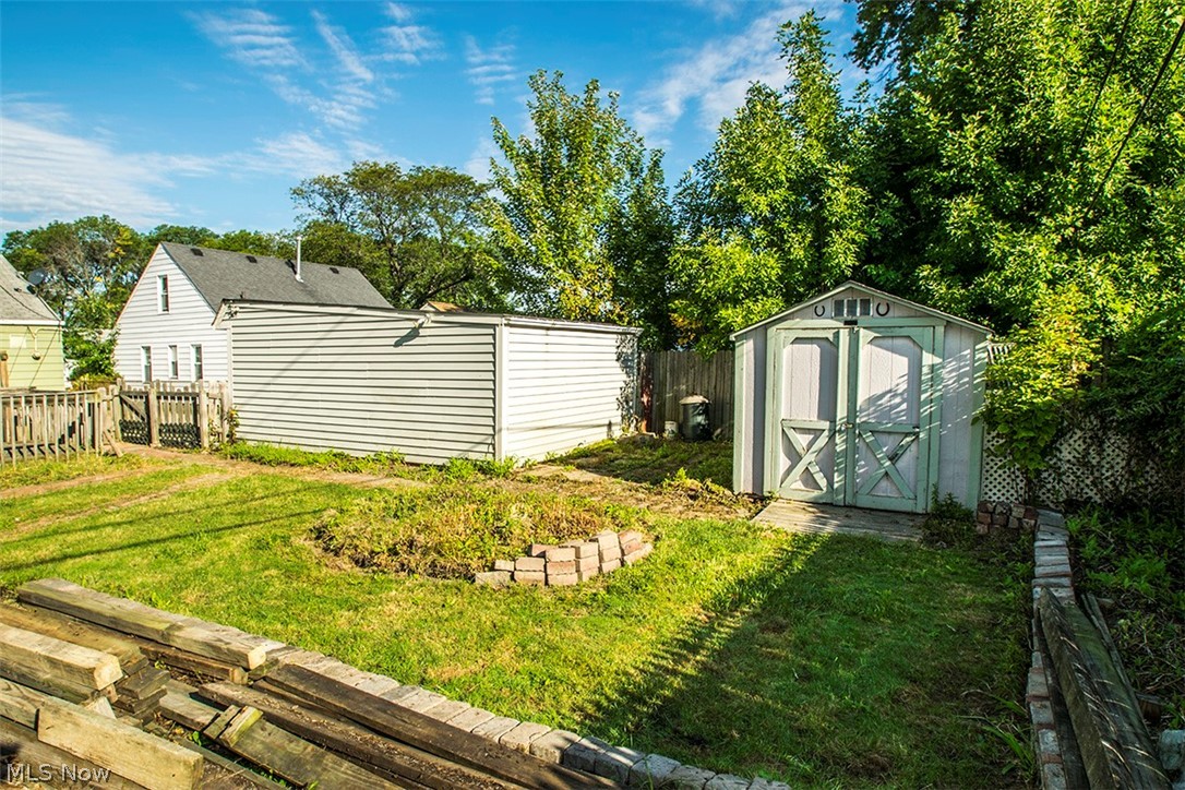 Merrick-Kleist Puritas Gardens Su - Residential