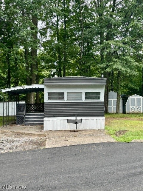 438 Westgate Dr. NE