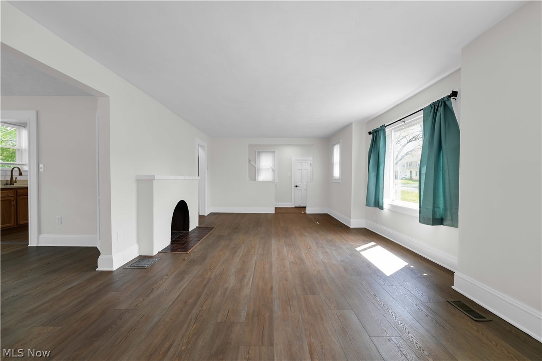 17303 Invermere Avenue