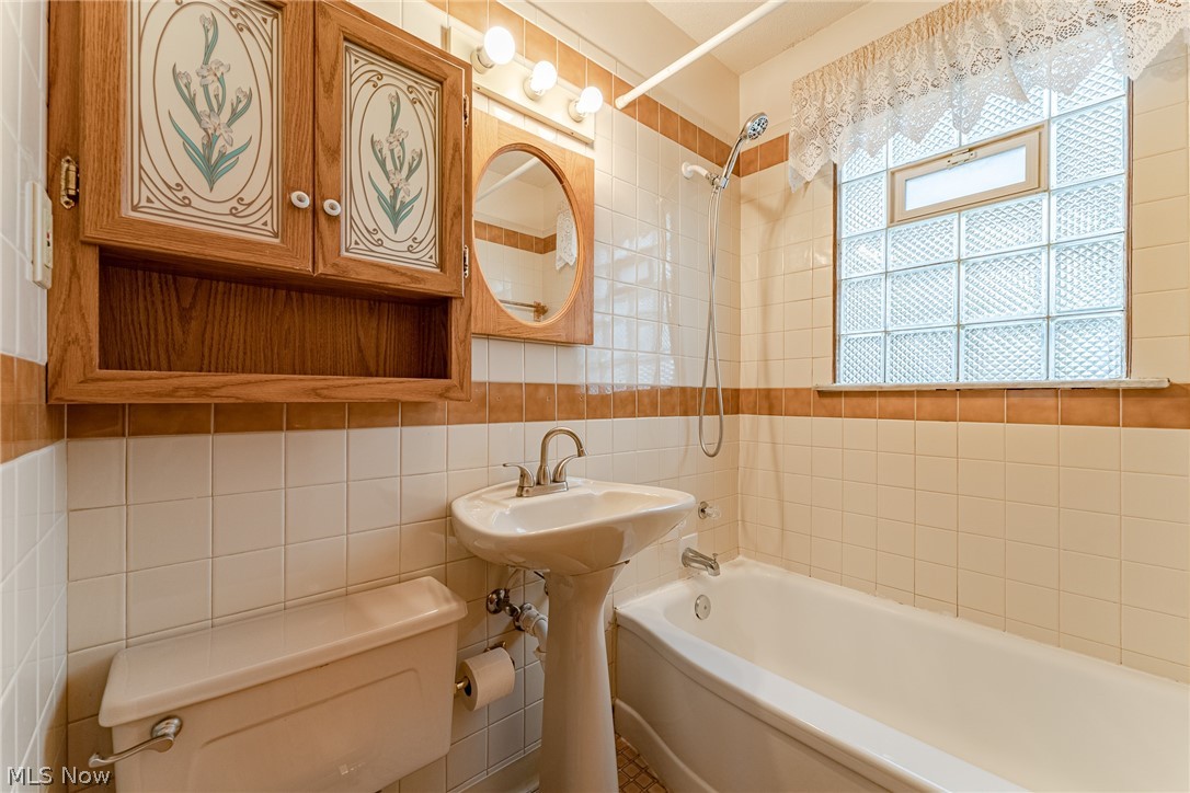 Oak Park - Residential