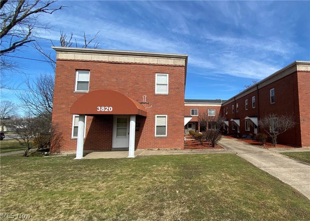 This 2 Bedroom/1 Bath townhouse style apartment is located in Austintown. There is a living room, dining area, kitchen with a stove and refrigerator which the tenant maintains. Own basement with washer and dryer connections and carport parking. Monthly rent is $550.00 which includes water, sewer, trash and landscaping. The tenant is responsible for the gas and electric. Full deposit and first months rent is required. No smoking, no pets and no Section 8.