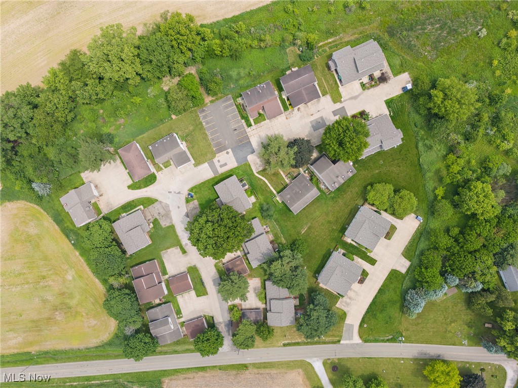 805 Kerns Drive NE