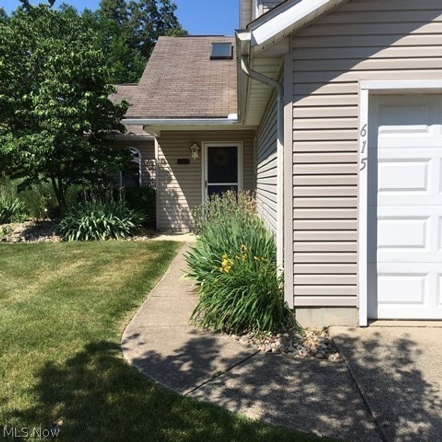 Spacious 3 bedroom, 2 full bath condo located on a cul-de-sac at the top of the hill.  The cathedral ceilings makes the first floor seem wide open.  The downstairs bath has a newer vanity and sink, toilet and flooring.  The well appointed kitchen features all appliances.  There is a keyless entry from the garage.
Two patios overlook a wooded private quiet area.  
Truly a must see!  SALE IS SUBJECT TO PROBATE APPROVAL!!!