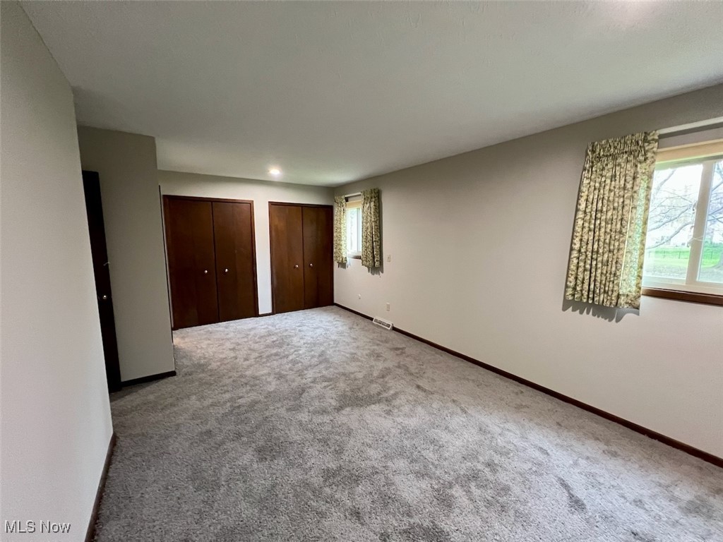 9619 Huntington Park Drive, Strongsville, Ohio image 14
