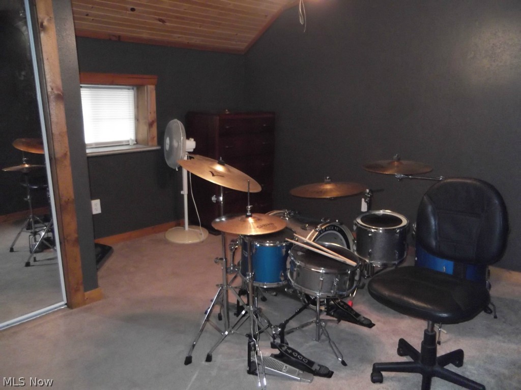 Village/Hartville - Residential