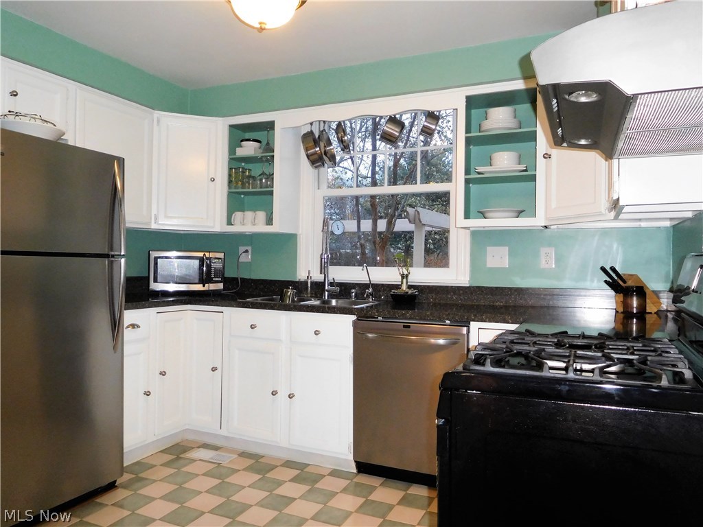 Silver Heights - Residential