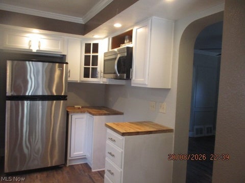 Tiny photo for 3755 Highland Road, Cleveland, OH 44111 (MLS # 5240808)