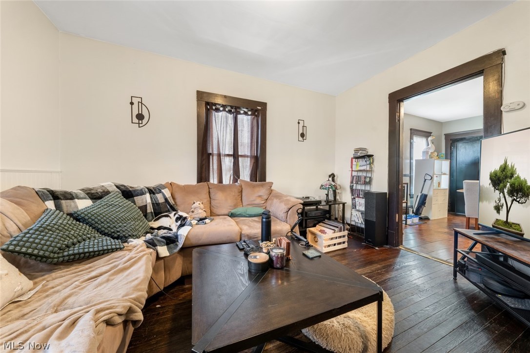 Washington Park Blvd - Residential Income