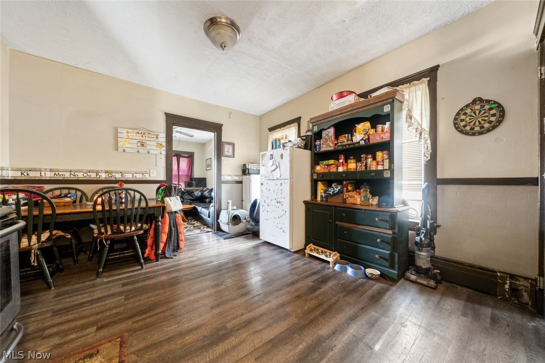 Washington Park Blvd - Residential Income