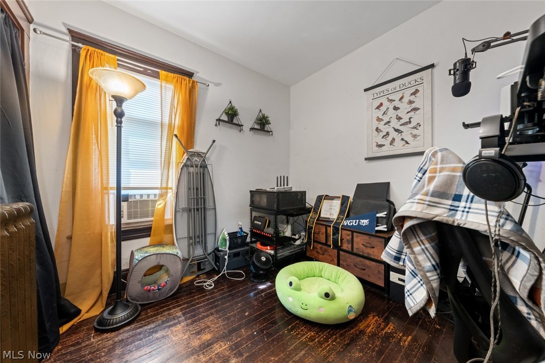 Washington Park Blvd - Residential Income