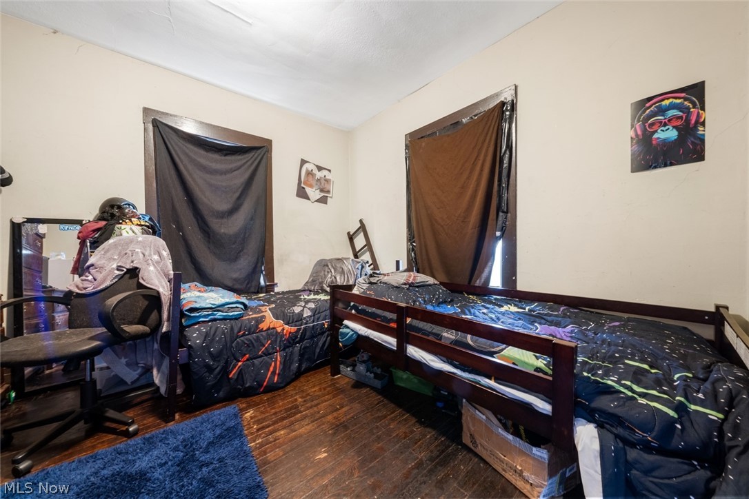 Washington Park Blvd - Residential Income