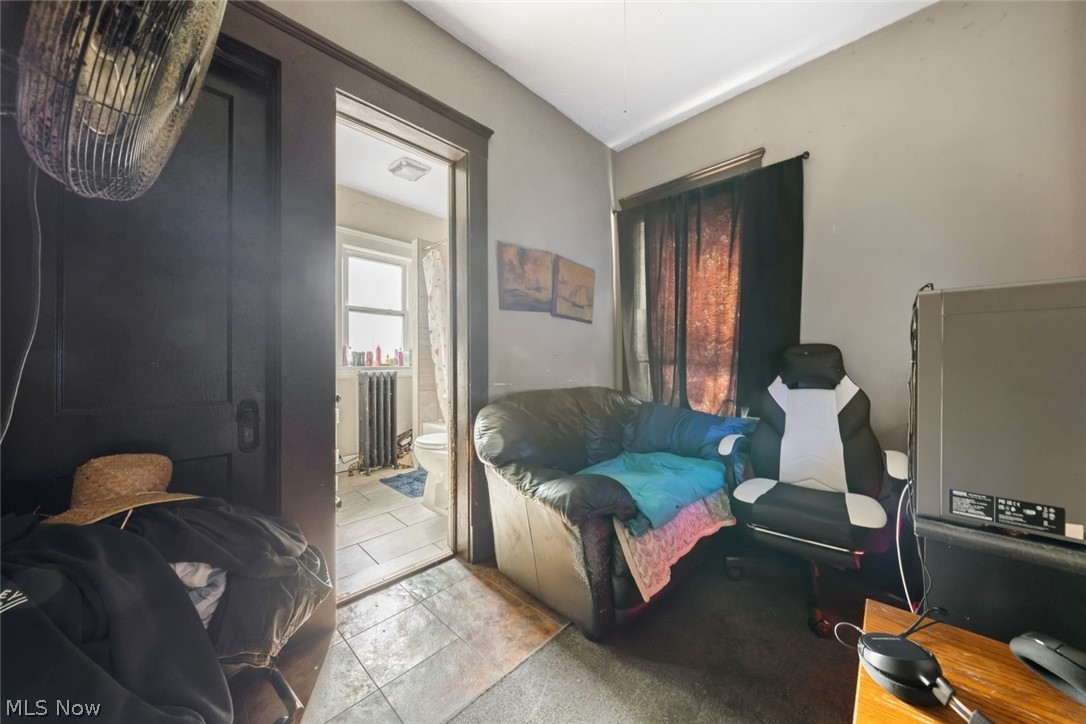 Washington Park Blvd - Residential Income