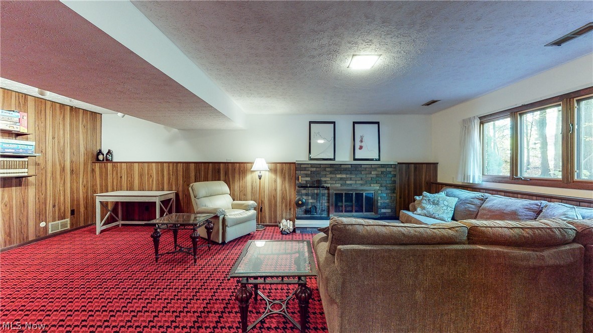 Chestnut Rdg - Residential