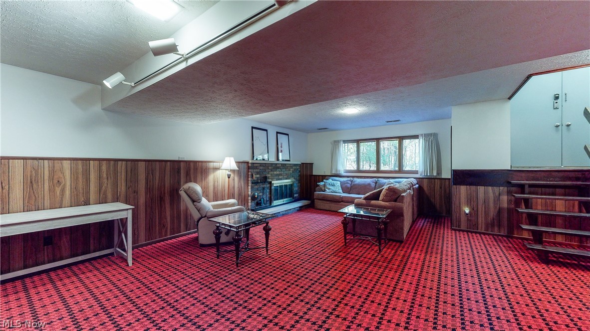 Chestnut Rdg - Residential