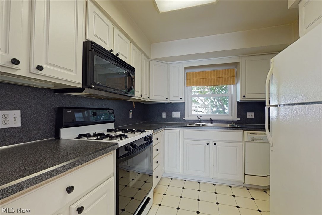 Transit Park 02 - Residential Lease