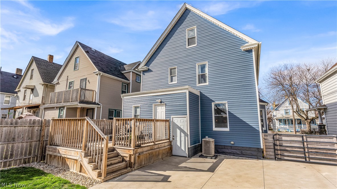 Jones Homes - Residential