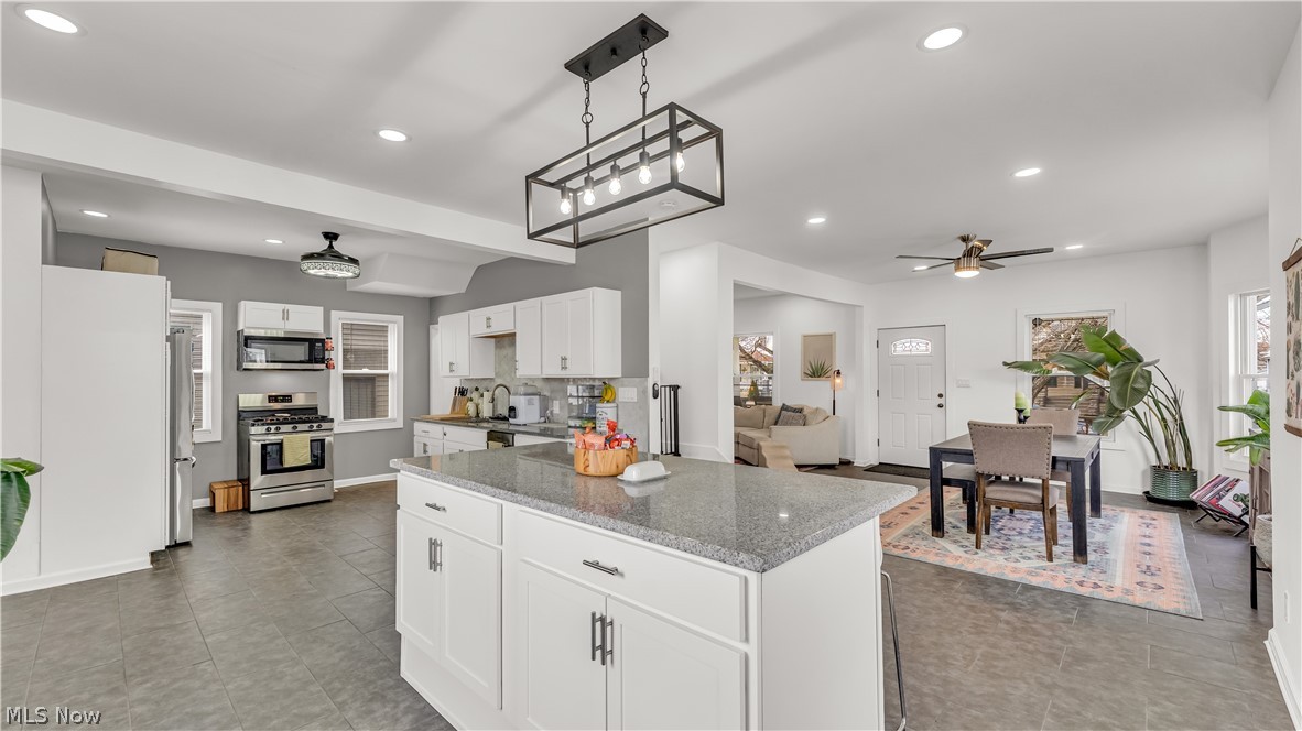 Jones Homes - Residential